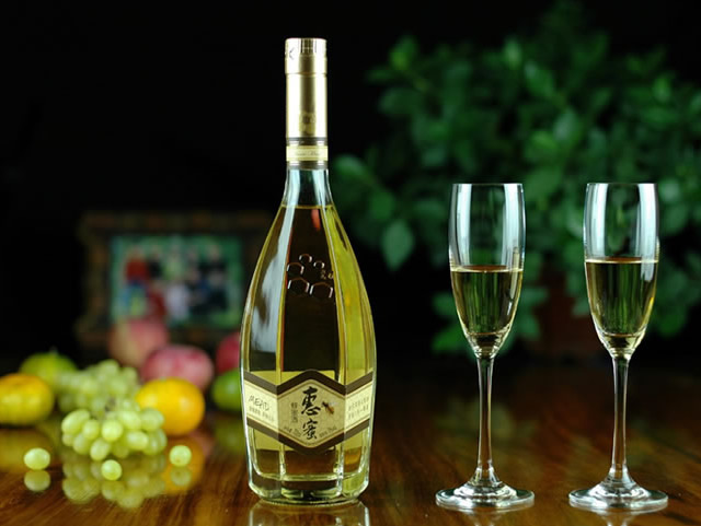 蜂蜜酒生產設備 蜂蜜酒（jiǔ）生產線