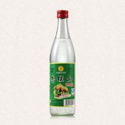 <b>牛欄山固液（yè）法白酒冒充陳釀（niàng）白酒！涉嫌欺（qī）詐消費者！</b>