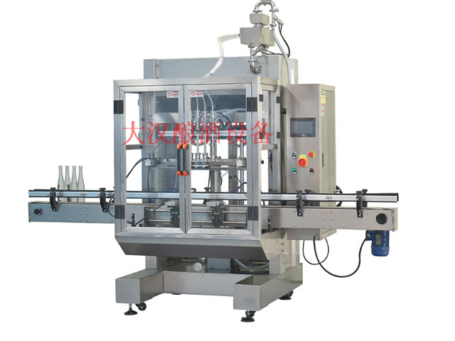 <b>白酒（jiǔ）灌裝生產線</b>